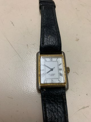 Orologio Classic vintage cinturino nero oro da reg