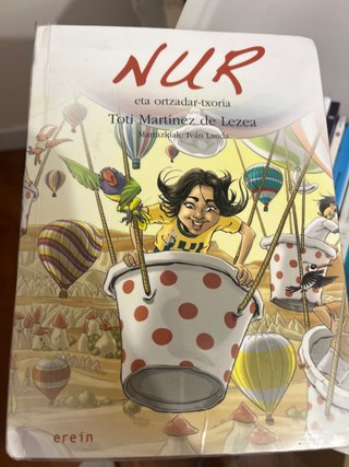 Libro Nur eta ortzadar-txoria