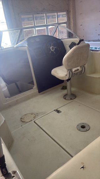 Barco a motor 7a-AL-2-3-12