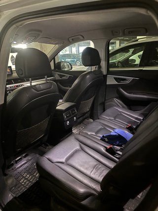 Audi Q7 2016