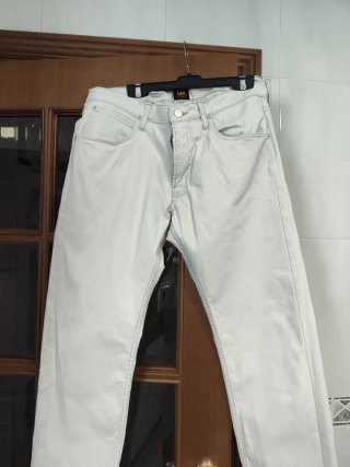 Pantalón beige Lee hombre
