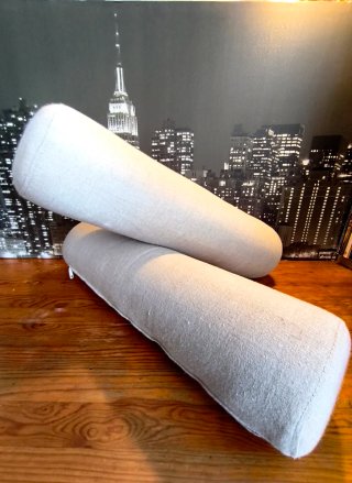 Cojines tubulares beige/gris (2 unidades)