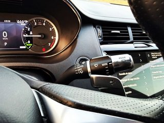 Jaguar E-Pace 1.5 PHEV 227 kW R-DYNAMIC AUT con TECHO, CUERO, NAVEGADOR, CAMARA...