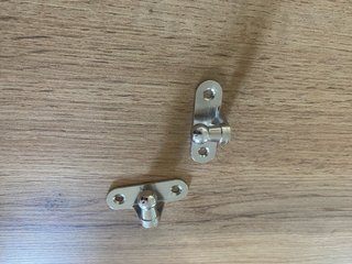 Staffa Montaggio Ammortizzatori a Gas 2pz