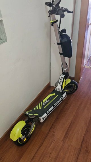 Patinete Eléctrico ECOXTREM M11 1000W