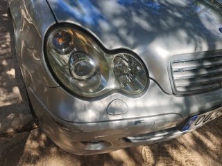 Mercedes-Benz Clase C 2005