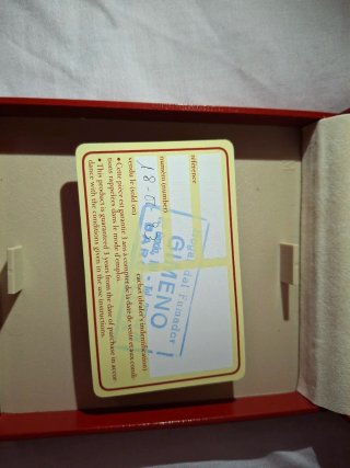 Encendedor S.T. Dupont enchapado en oro
