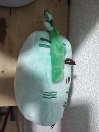 Peluche Pusheen Azul con Bufanda