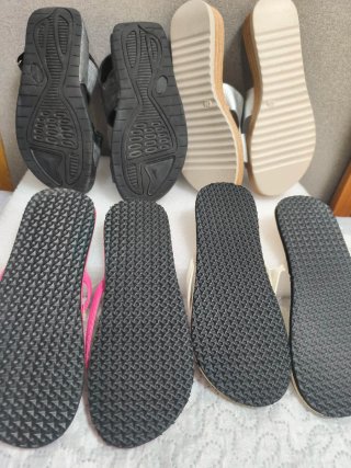 Lote Sandalias y Chanclas, Cómodas T. 38, NUEVAS..