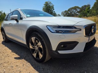 Volvo V60 2022