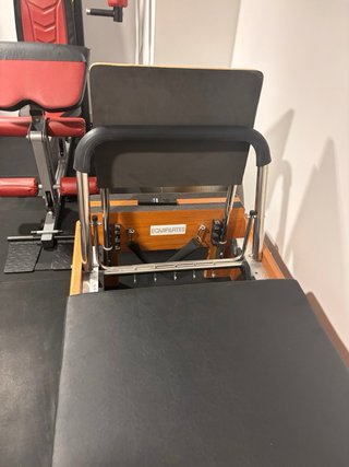 Reformer Pilates con Torre y Base