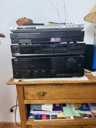 Cadena de música AIWA, JVC, Marantz, Sony