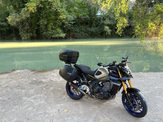 Baúl SHAD SH58X Carbono