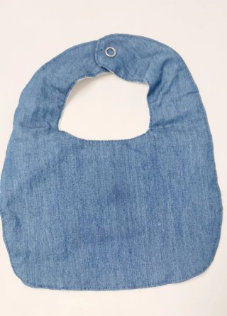 Vestido bebé con gorrito y babero a juego