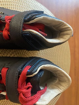 Botas Quechua chica talla 38(pero calzan un 37)