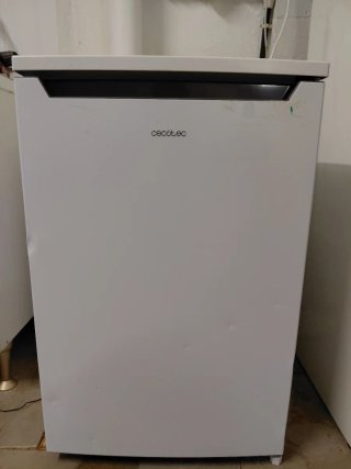Nevera Cecotec bajo encimera