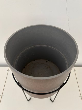 Vaso NYPON IKEA effetto cemento metallico