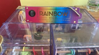 Armadio Fashion Rainbow High con bambola