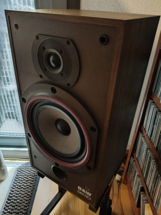 Altavoces Bowers & Wilkins DM-110 Originales