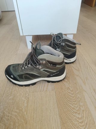 Botas de trekking impermeables