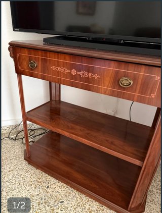 Mueble TV madera con cajón y estantes