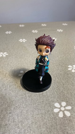 Lote 4 Figuras Demon Slayer Kimetsu no Yaiba