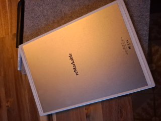 Tablet Remarkable 1 con pen e custodia beige