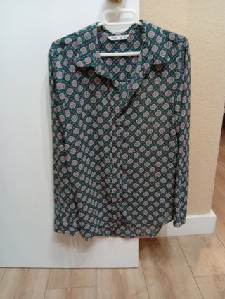Camisa verde estampada
