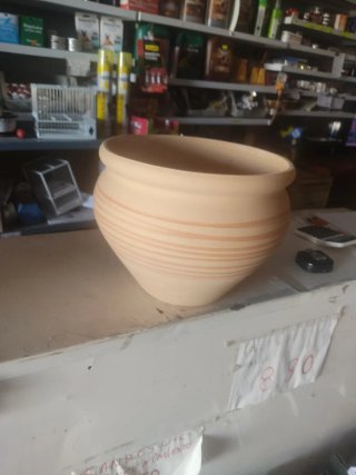 Maceta terracota coco relieve