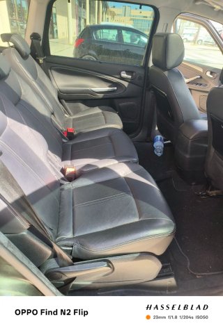 Ford S-MAX 2012