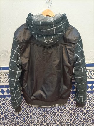 Chaquetón reversible con capucha