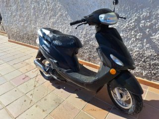 Peugeot V-Clic 49cc Negra