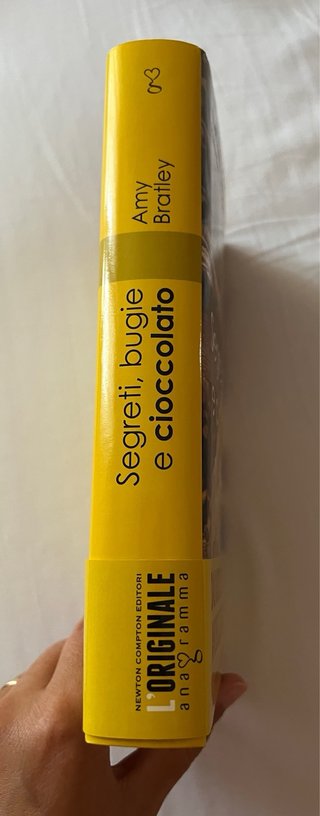 Libro “Segreti, bugie e cioccolato” di Amy Bratley