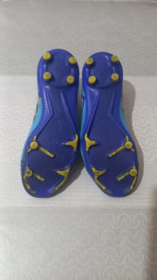 Botas de fútbol Nike para niño