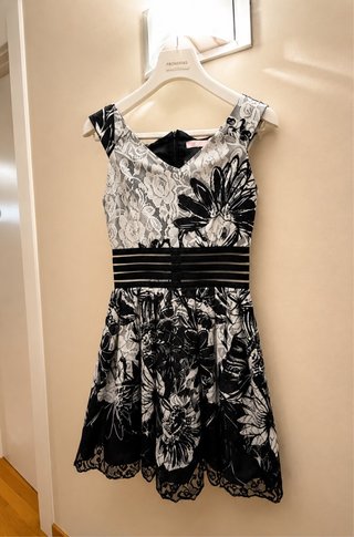 Vestido de fiesta ZAK blanco y negro talla S/36