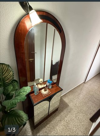 Mueble de entrada con espejo y almacenaje
