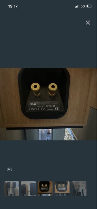 Altavoces B&W Negro/Marrón DM600 S3