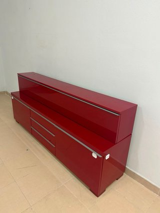 Mueble TV rojo 1,80m