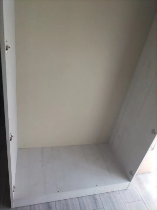 Armario de madera  de 2.20x1.m fondo 0.50