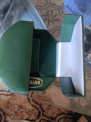 Caja de reloj Jaguar verde