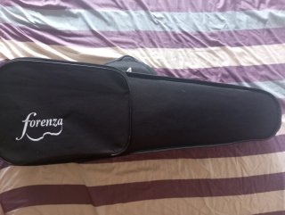 Violín Forenza 1/2 con funda y arco