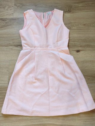 Vestido rosa corto