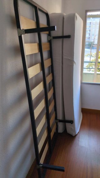 Somier metálico con lamas de madera