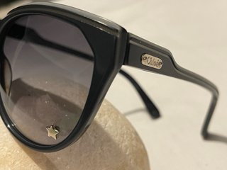 Occhiali da sole neri cat-eye