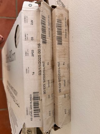 Baldosas de baño LEVEL lisas y onduladas 30x90