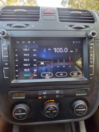 Volkswagen Golf 2004