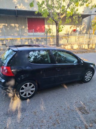 Volkswagen Golf 2004