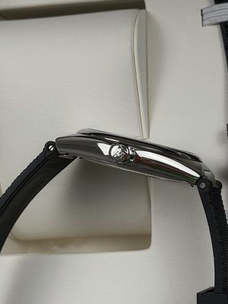 Frederique Constant Highlife Orologio Uomo