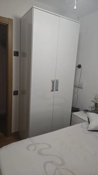 Armario blanco 2 puertas