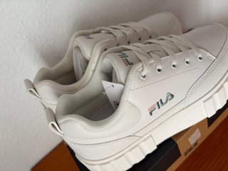 Zapatillas Fila Blancas Talla 37.5 Nuevas
